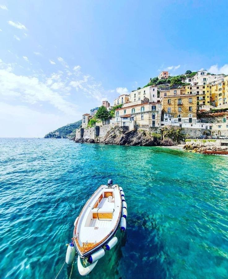 Serenis Luxury Apartments Minori Exterior photo